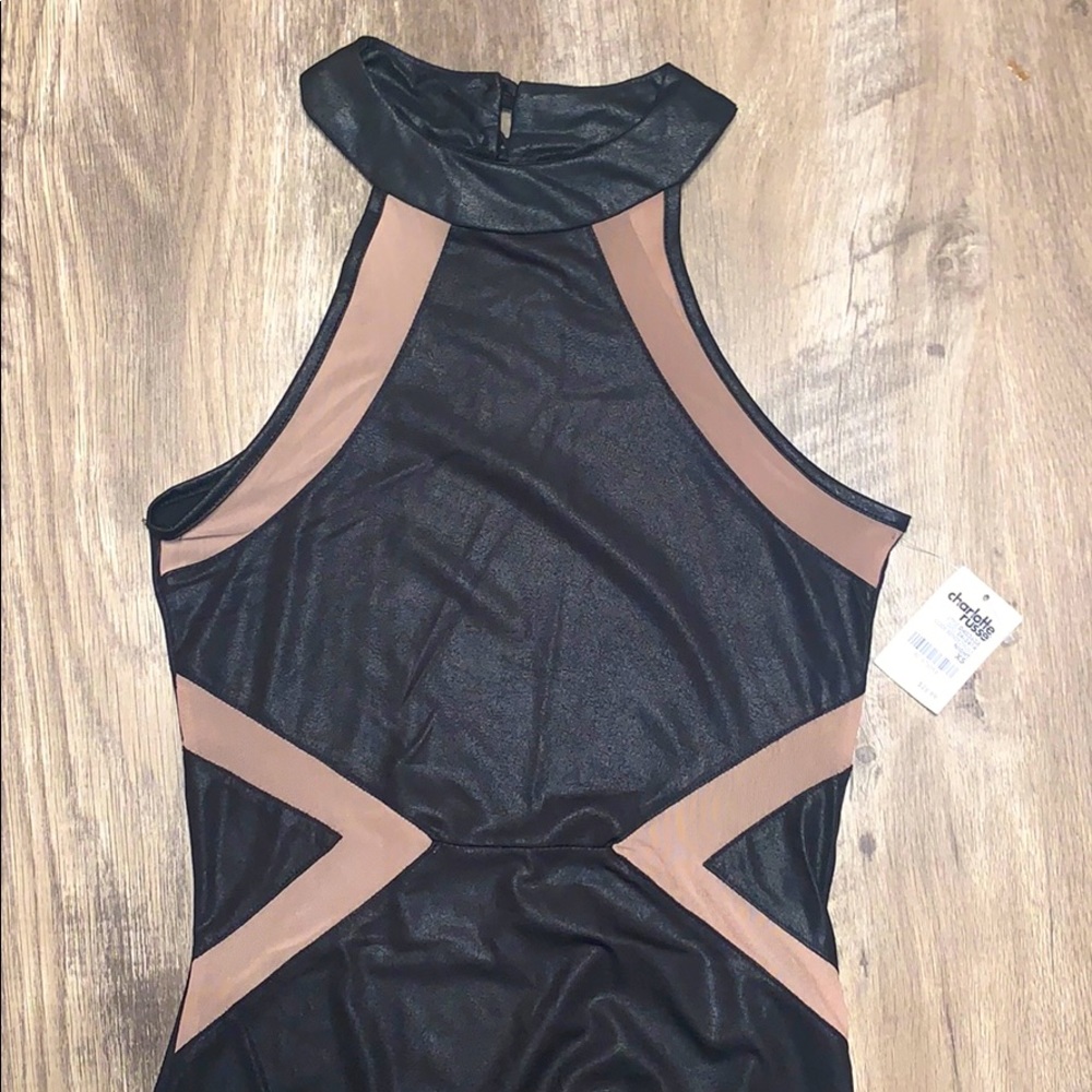 Dress - Picture 3 of 6